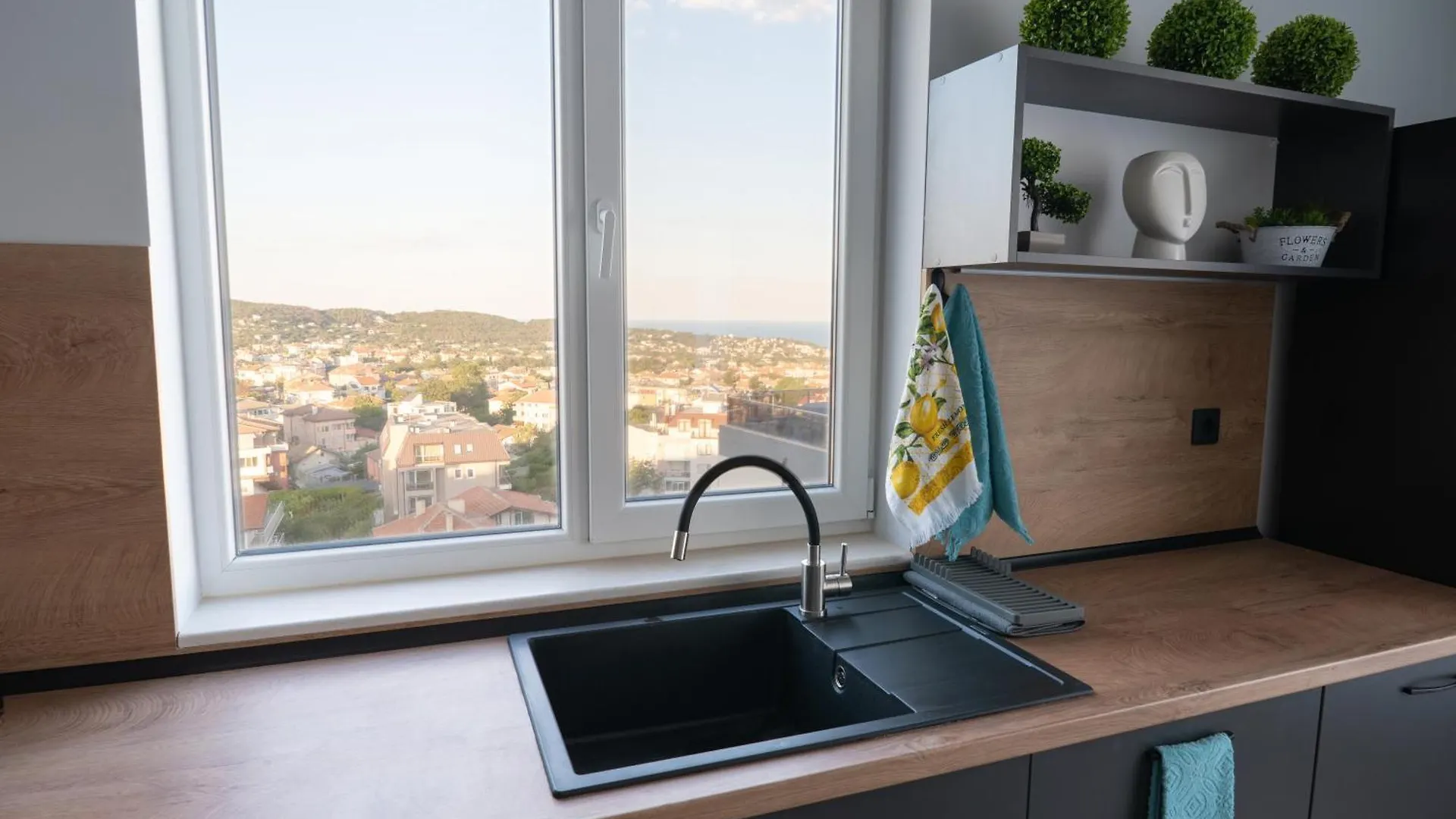 Skyview Apartments Varna