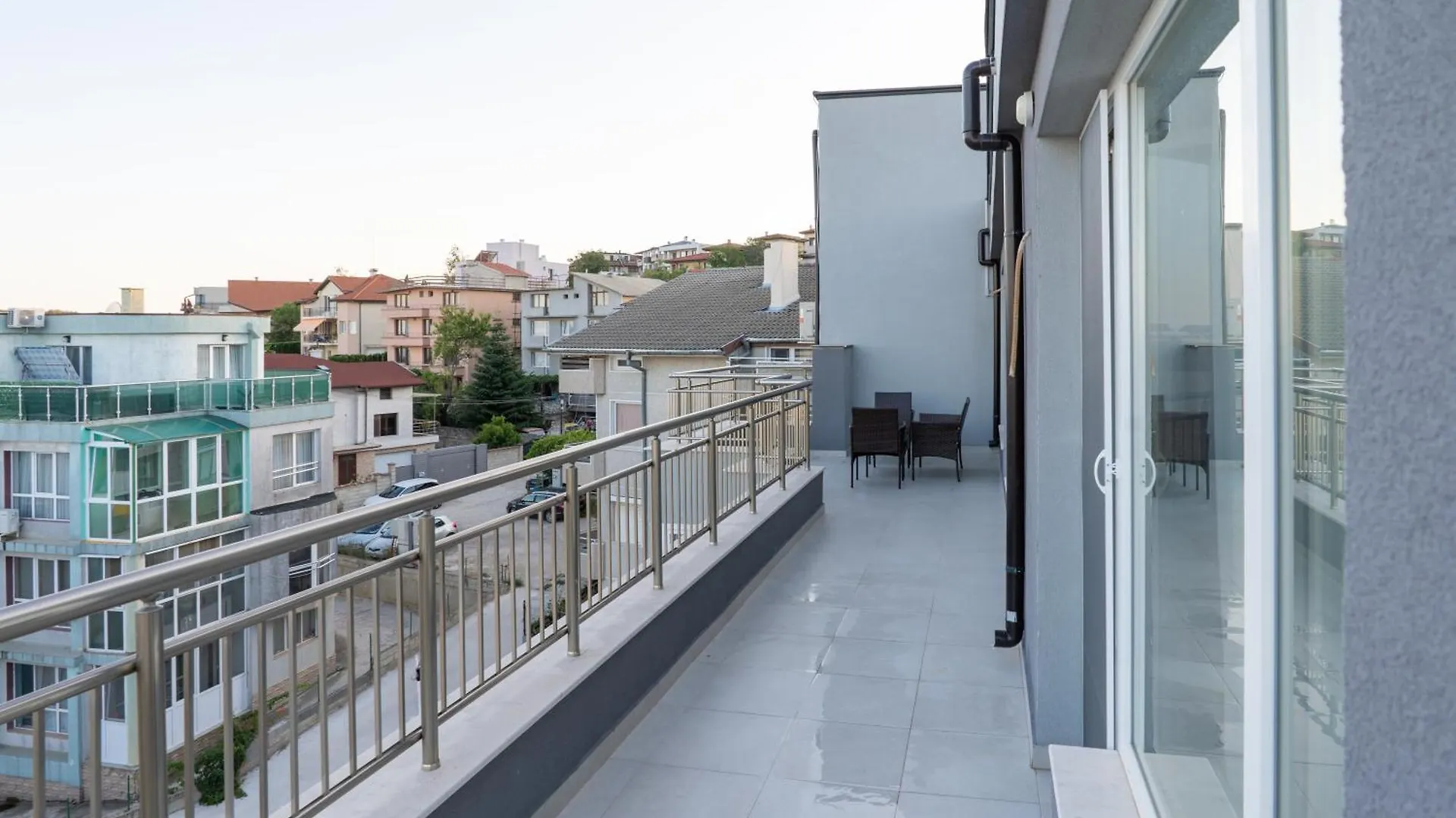 Skyview Apartments Varna 0*,